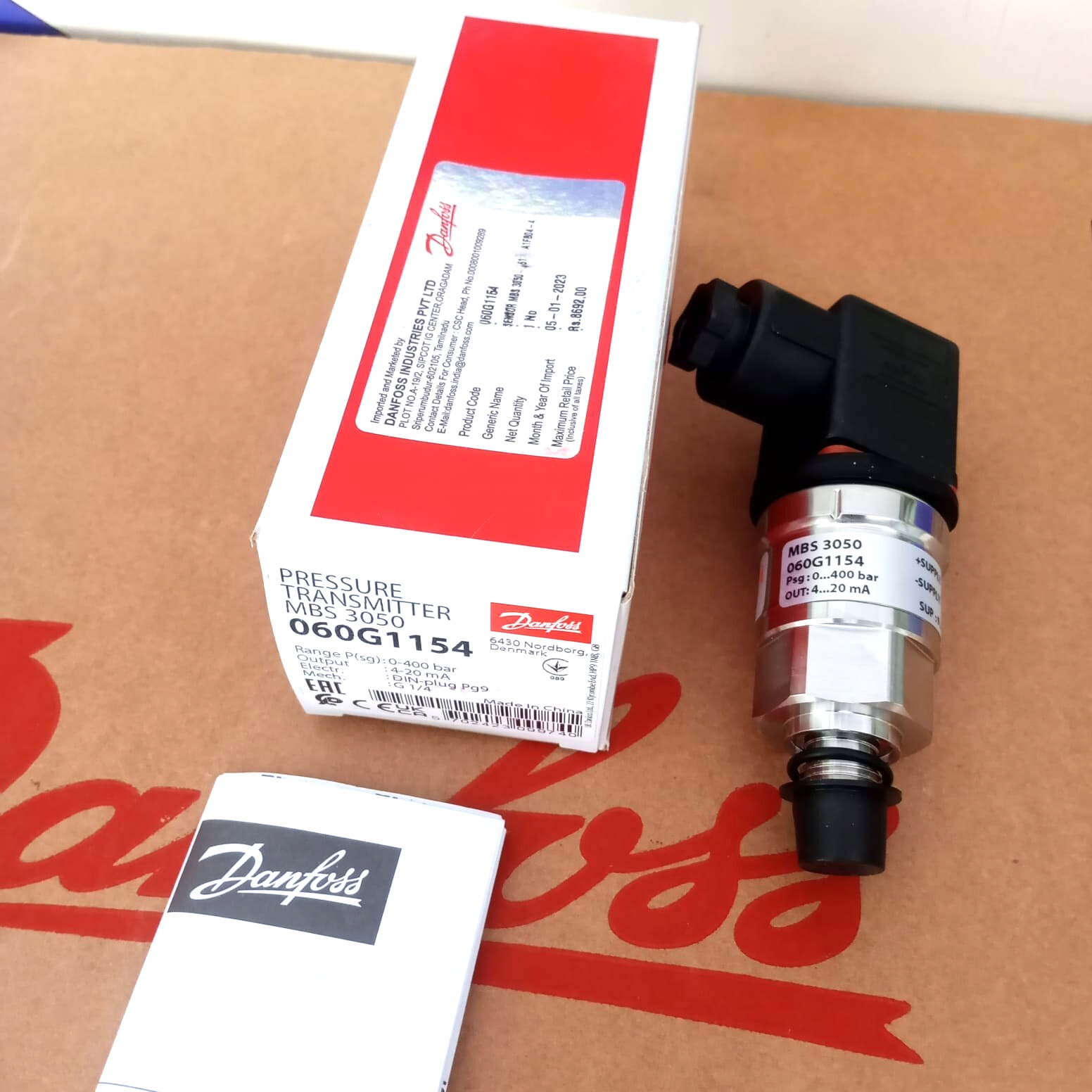 1PC- Danfoss 060G1154 Pressure transmitter, MBS 3050, 0.00 bar – 400.00 bar-NEW