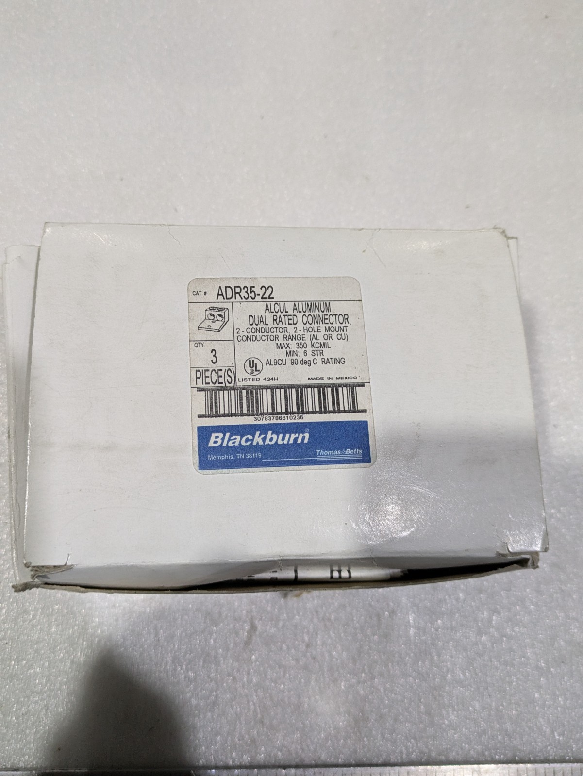 BLACKBURN ADR35-22 2-CONDUCTOR 3 HOLE MOUNT (BOX OF 3)