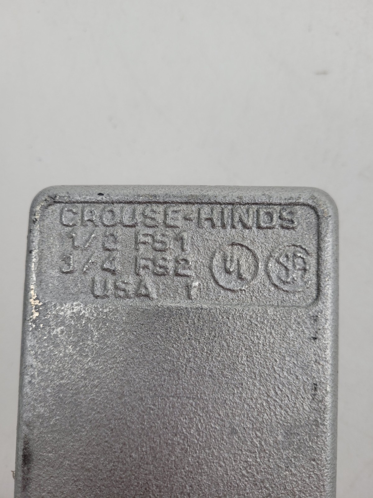 Lot of 5 – FS2 Crouse-Hinds Single Gang Box Conduit Outlet 3/4″- Next Day Option