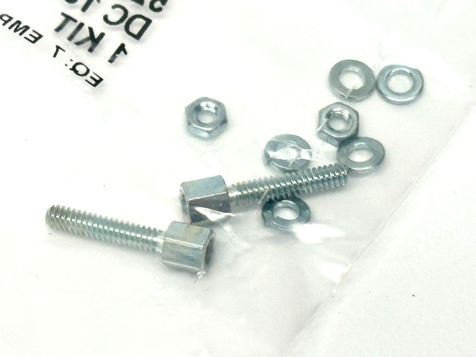 Tyco Electronics 5207719-3 D-Sub Locking Mounting Female Screwlock Assembly Kit