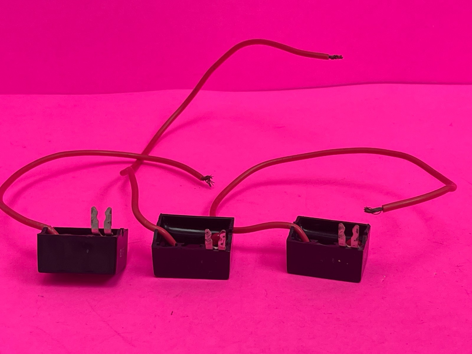 Allen-Bradley 199-FSMA10 Ser. B Surge Suppressor 50-125V [Lot of 3]