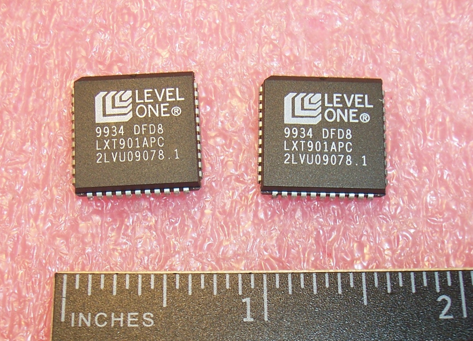 QTY (5) LXT901APC LEVEL ONE PLCC-44 UNIVERSAL 3.3V ETHERNET TRANSCEIVER NOS
