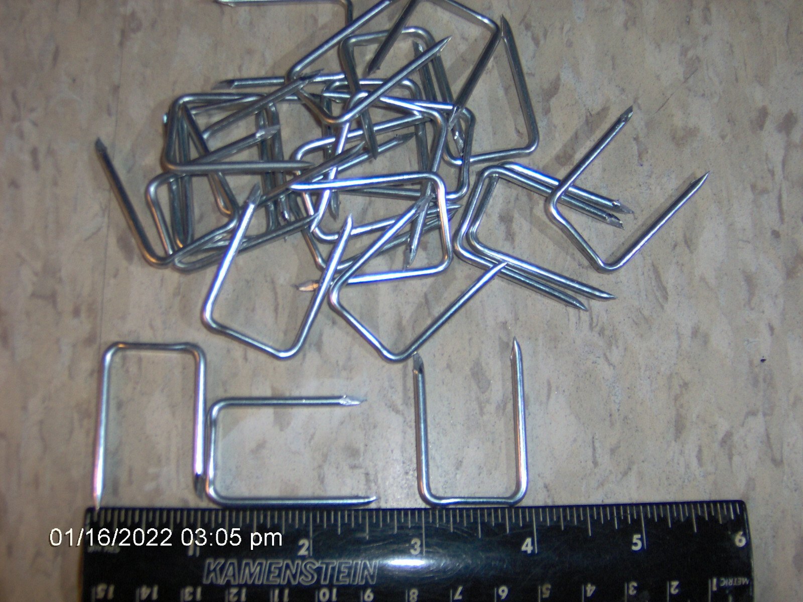 25 count 3/4″ x 1 3/8″ long Steel ELECTRIC SERVICE CABLE STAPLES 6-3 SEU King