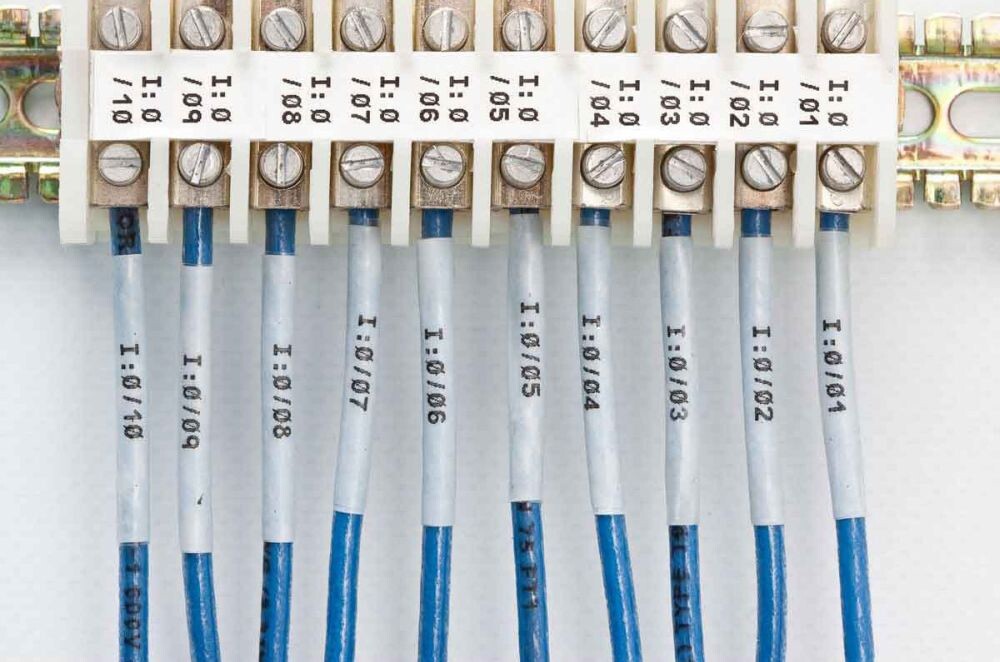 Brady BM71-1000-175-342, Heat Shrink, Wire and Cable Label (500 per Roll), 1pc