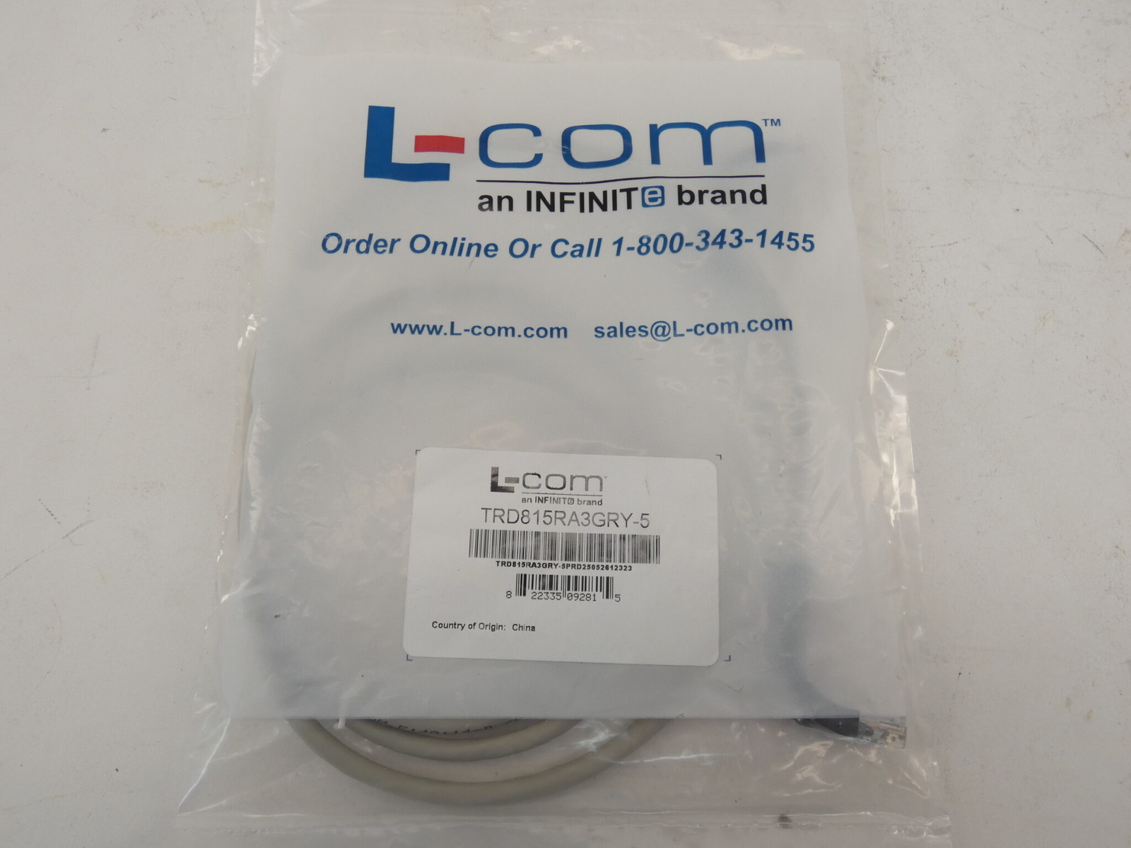 *Lot of 5* L-Com TRD815RA3GRY-5 Cat5e Right Angle Ethernet Patch Cords, 5″ – …