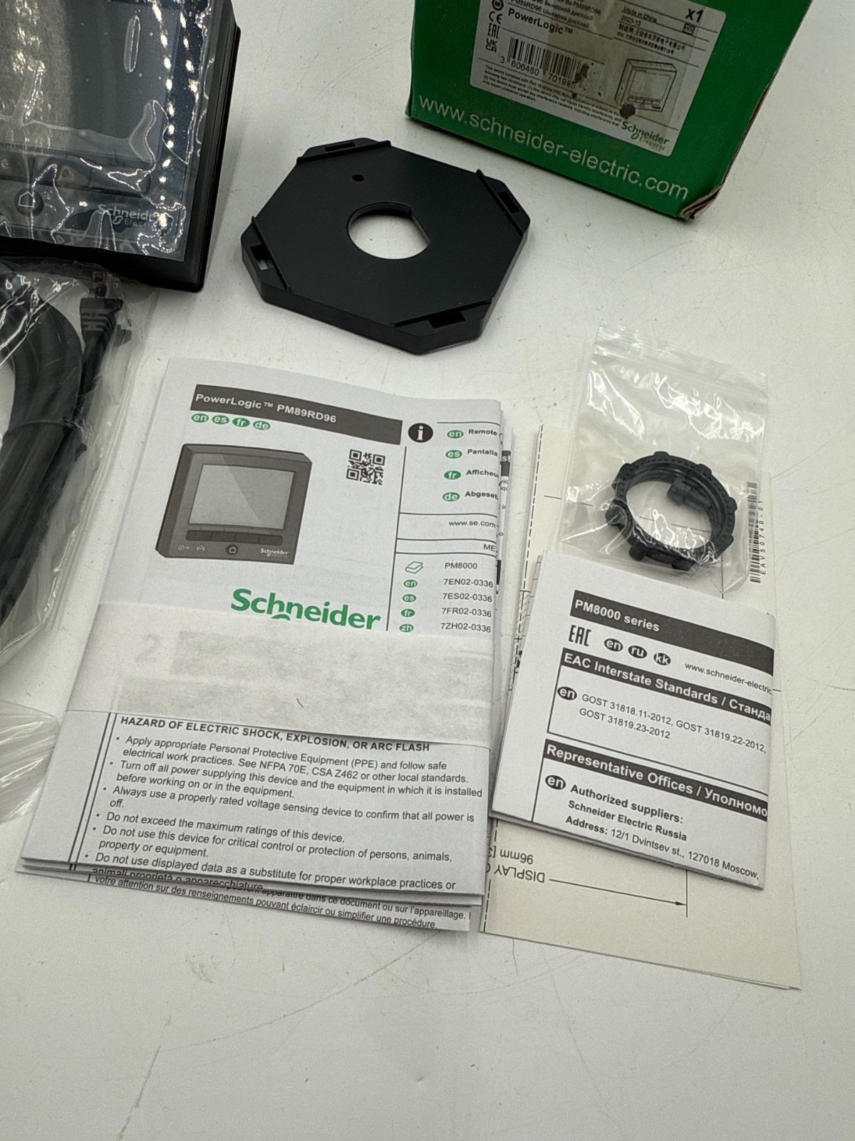 Schneider Electric METSEPM89RD96 Accessory Indoor LCD Display Module