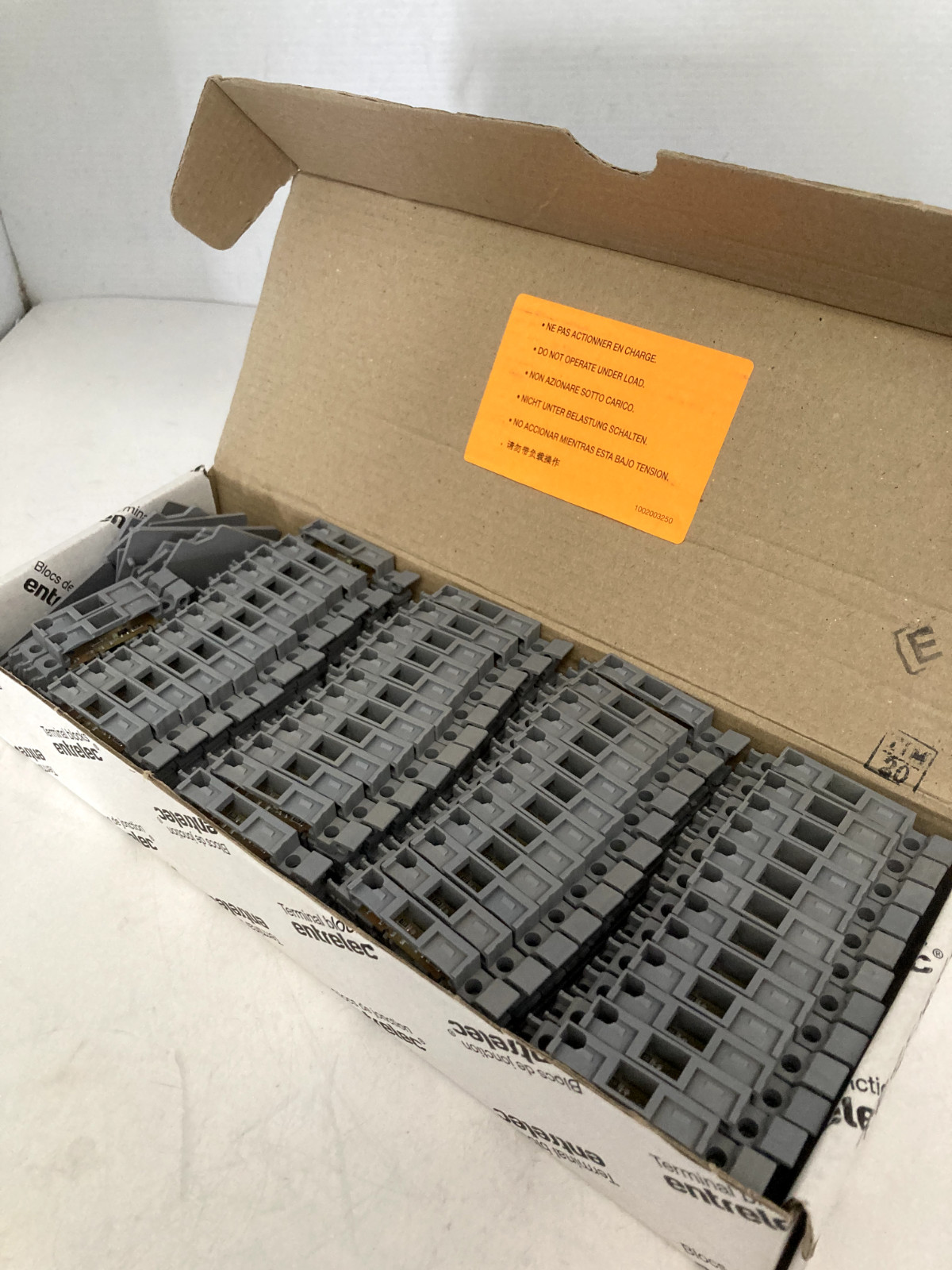ENTRELEC 1SNA 115 665 R2500 TERMINAL BLOCKS 24V BOX OF 50 WITH 14 END COVER NIB