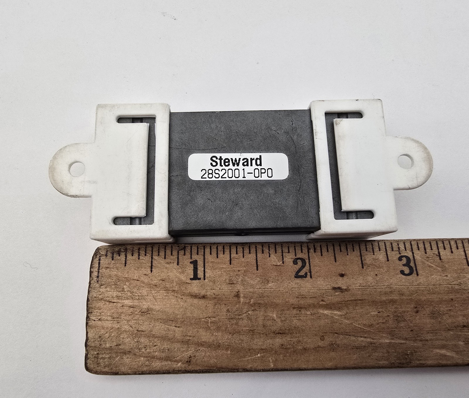 Steward 28S2001-0P0 EMI 280 Ohms at 100 MHz Material Grade 28 Split Ferrite Core