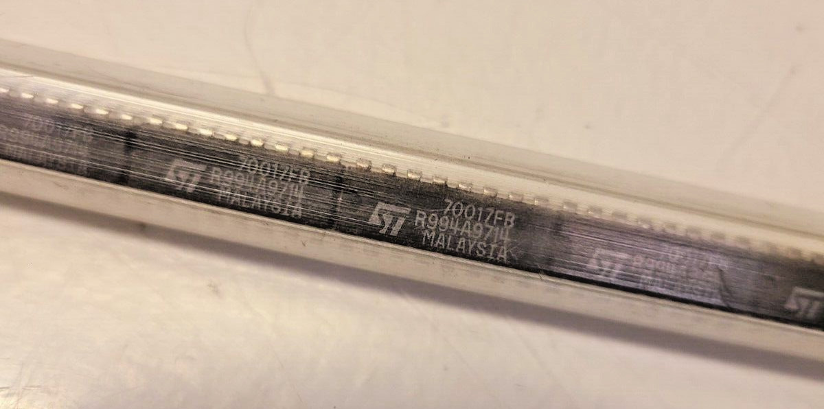 25 Quantity of Ford Integrated Circuits 70017FB | R994A9714 (25 Qty)
