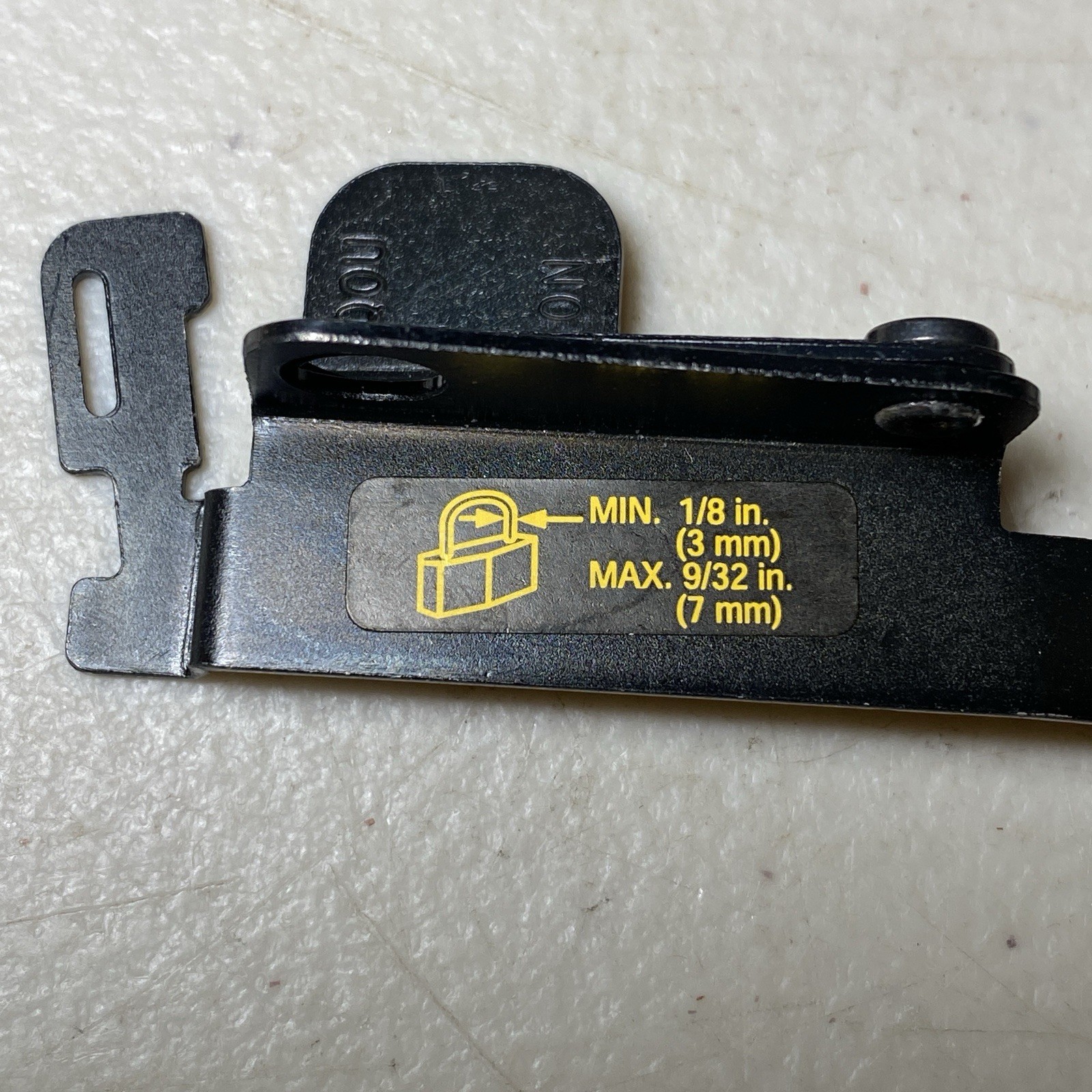 Square D QOU Circuit Breaker Padlock Attachment QOU2PAFLA, NEW