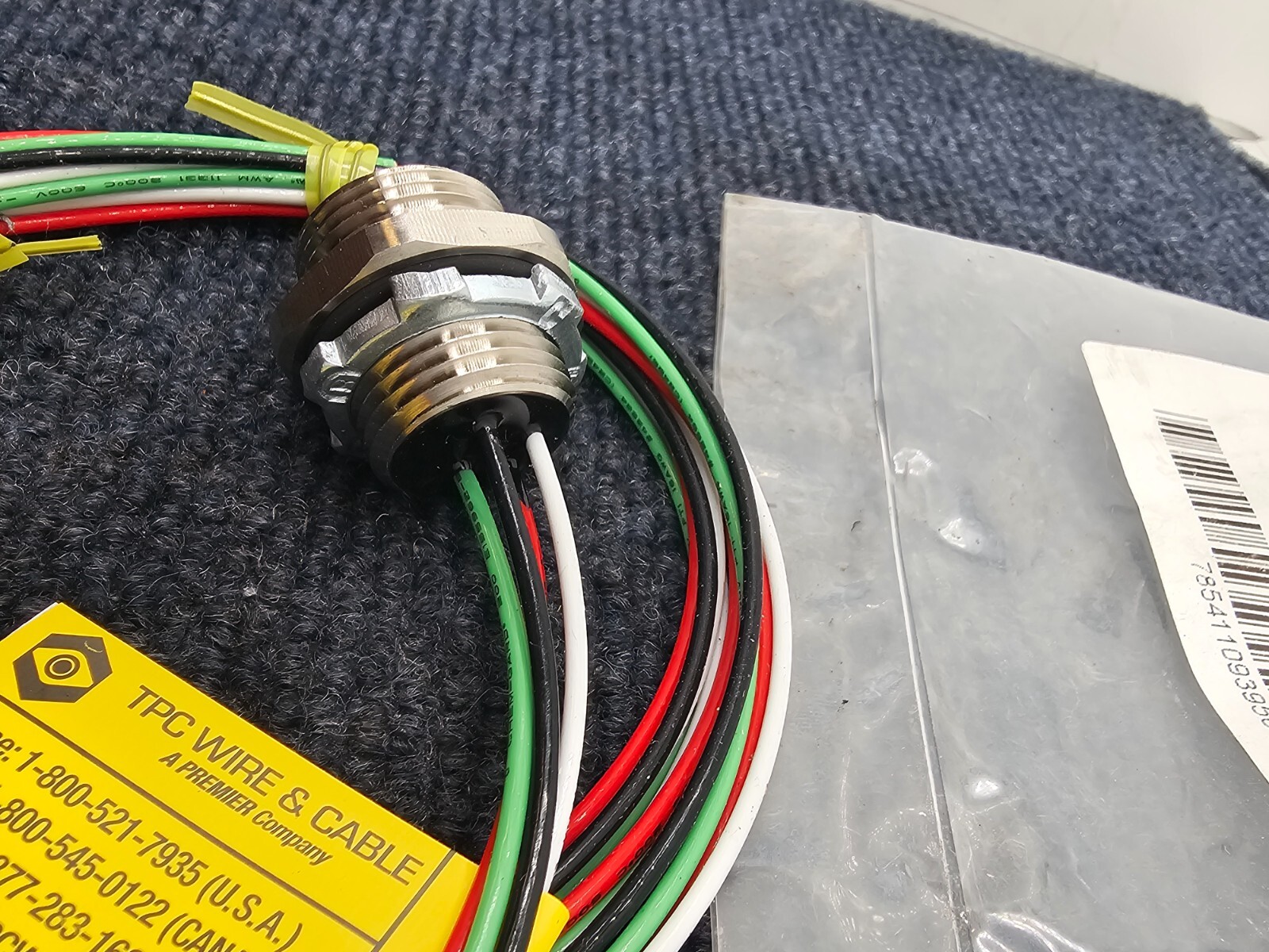 Amphenol TPC RH14APTF004S: Quick-Connex MINI 4 Pole Male Receptacle 4 FT 16 AWG