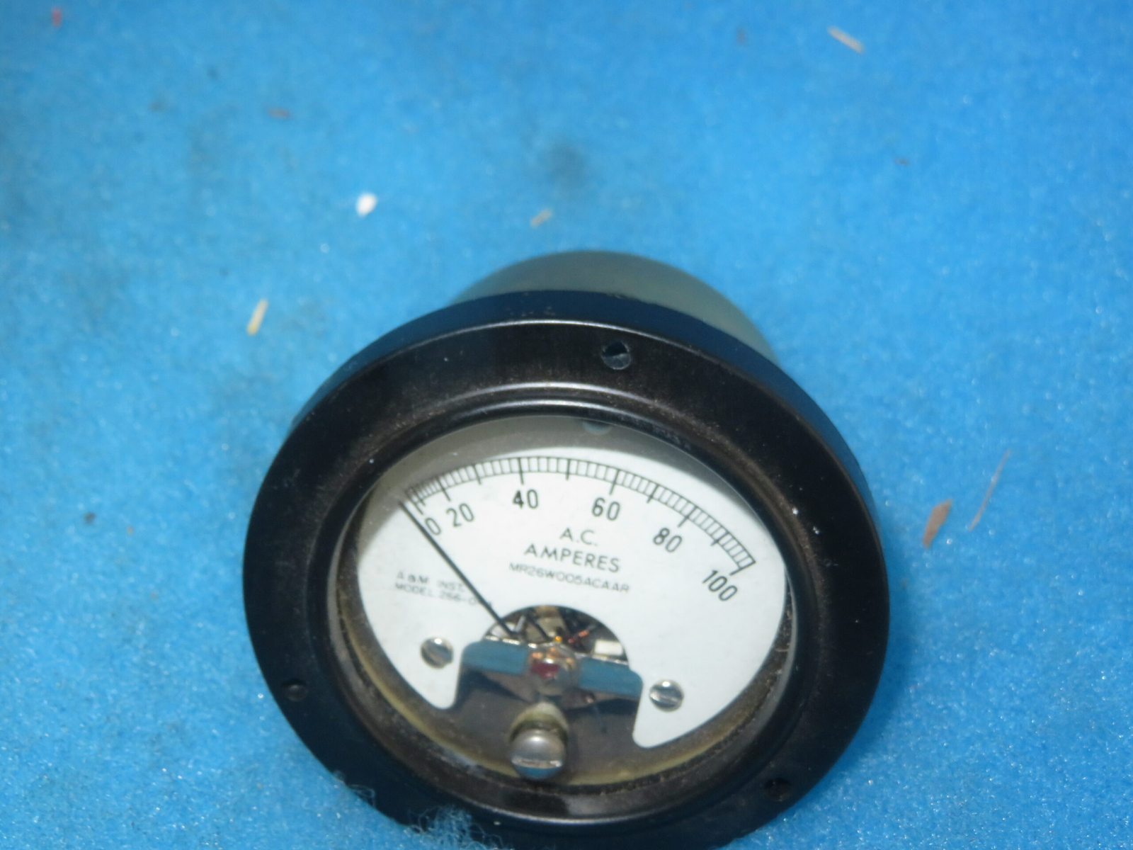 NIB A&M MIL-M-10304/7MR26W005ACAAR 0-100AC Meter + 1 Year Warranty