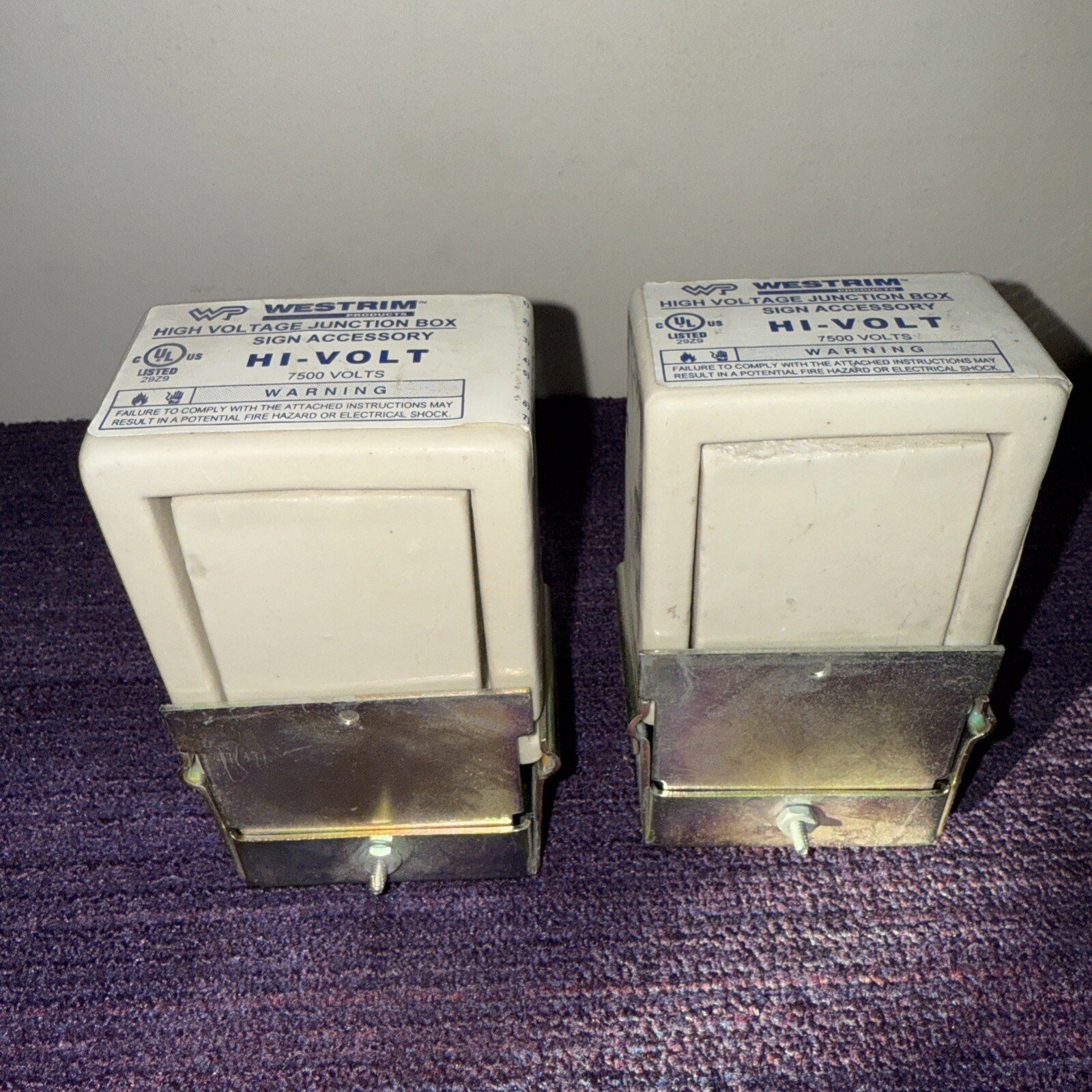 WESTRIM HIGH VOLTAGE JUNCTION BOX SIGN ACCESSORY 7500 VOLTS 2PC