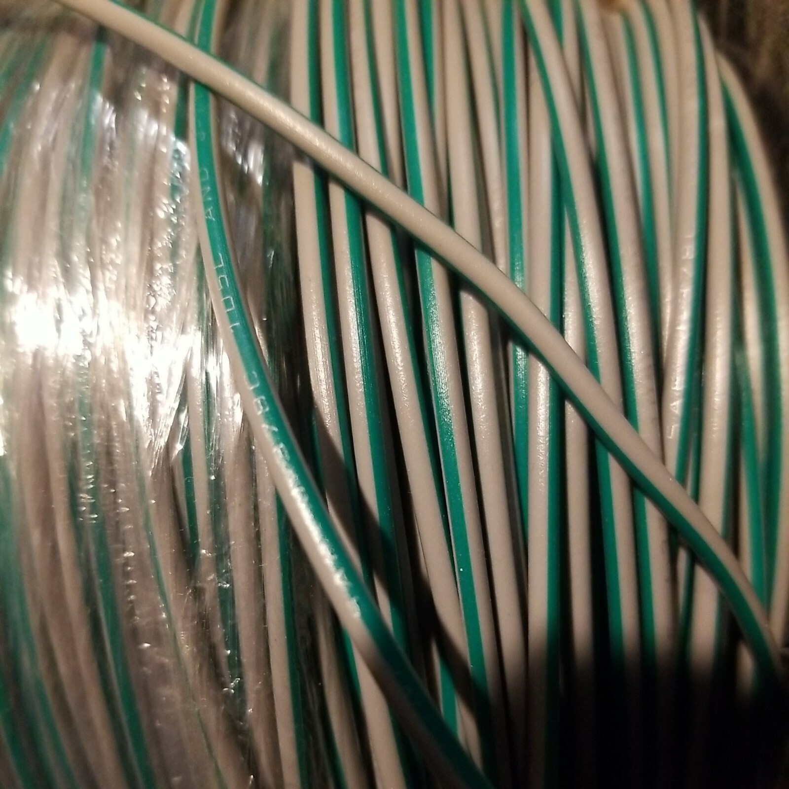 MARINE SAE J-378C 105C AND J-1128 GPT 14 GAUGE 60 Volt Maximum WIRE
