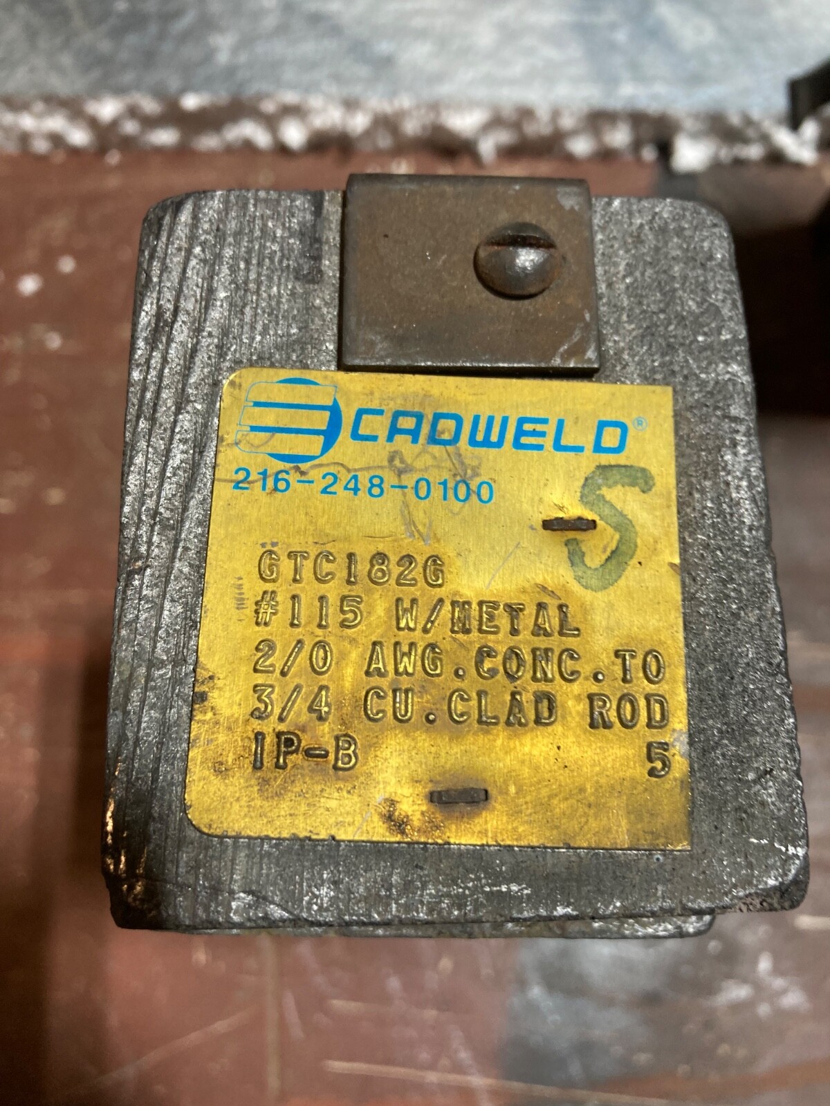 Cadweld Cad ERICO Weld Exothermic Welding Molds Lot of 40 Plus