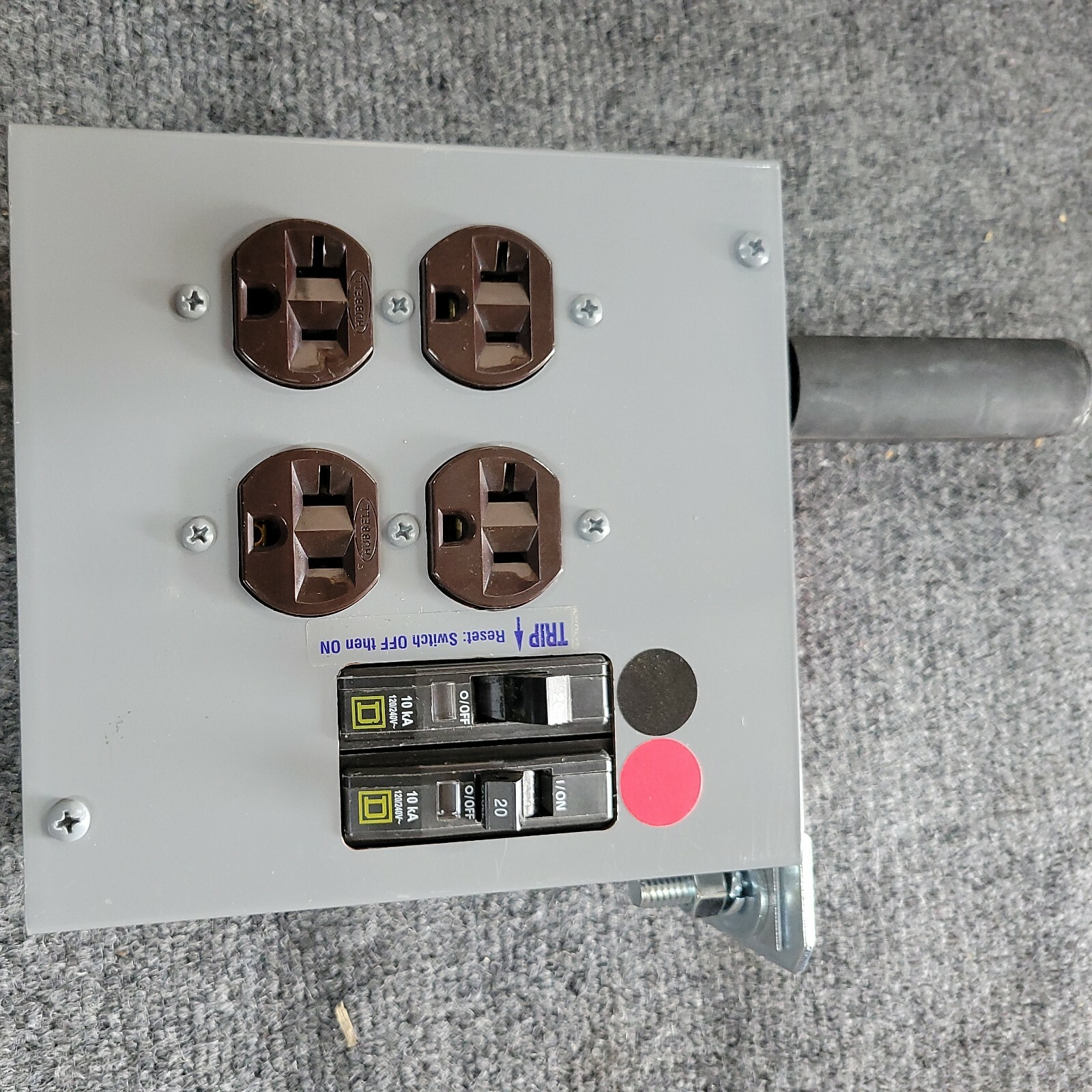 1 Starline Busway Tap Box CBM225E12-520Q-4