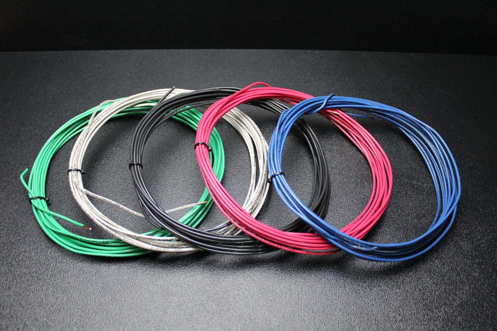 12 GAUGE THHN WIRE SOLID 5 COLORS 25 FT EACH THWN 600V 90C BUILDING CABLE AWG