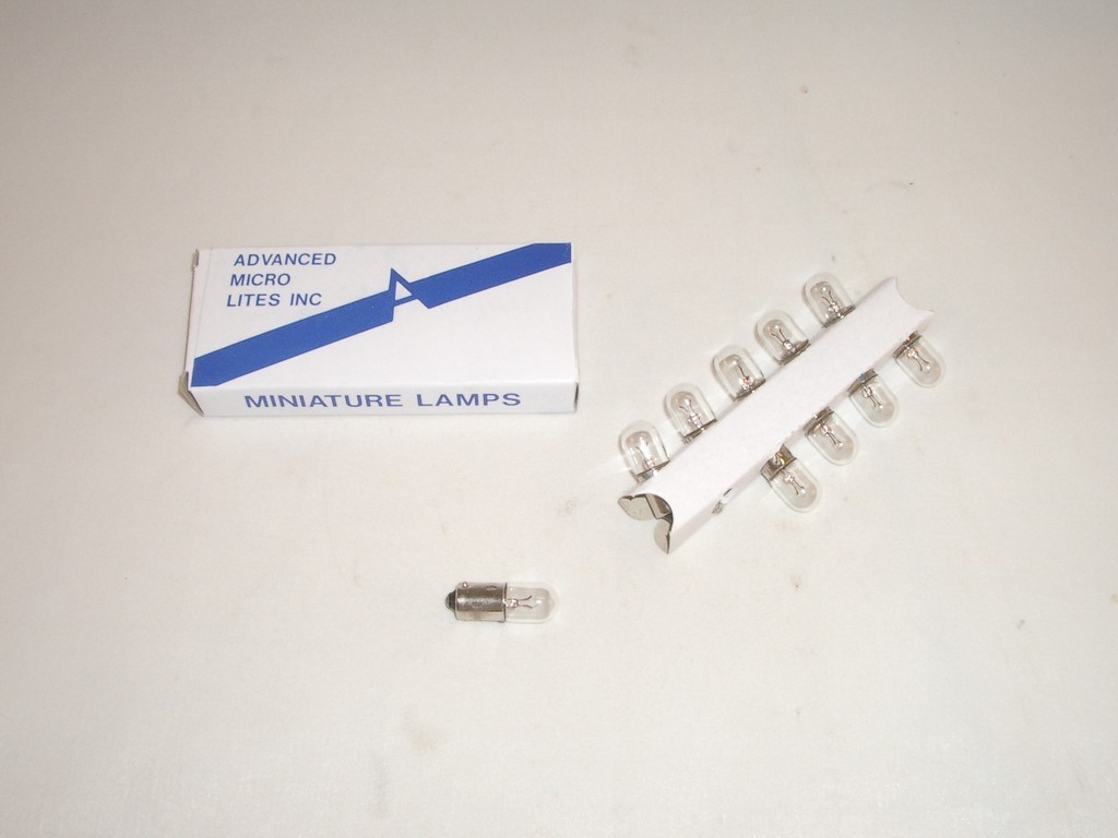 CED P-44 INCANDESCENT LAMP TYPE44 6.3VDC BULB B9 BAYONET 10PC COLLINS HEATHKIT