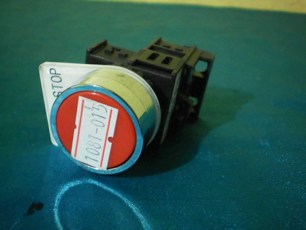 Maruyasu HP22-10K HP2210K Push Button