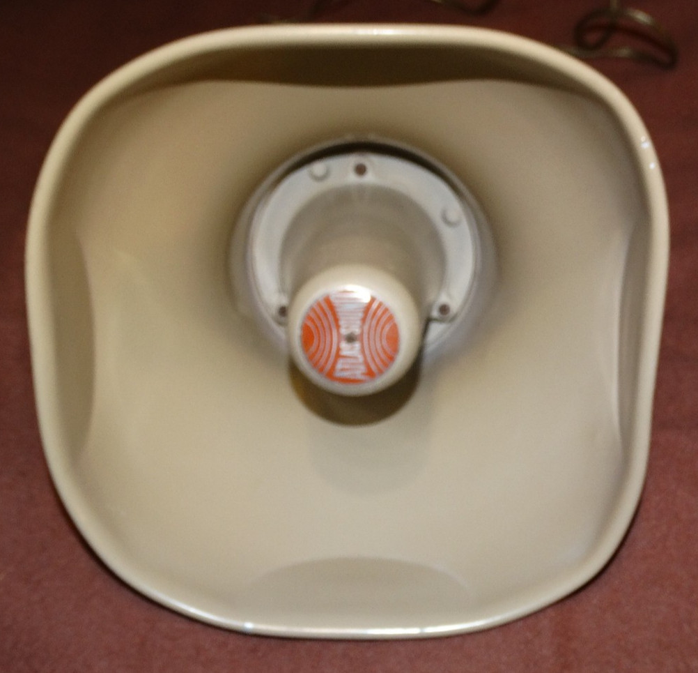 Atlas Sound PA speaker model AP-15T Varitap 25/70 volts 15 watt Tan Works Great!