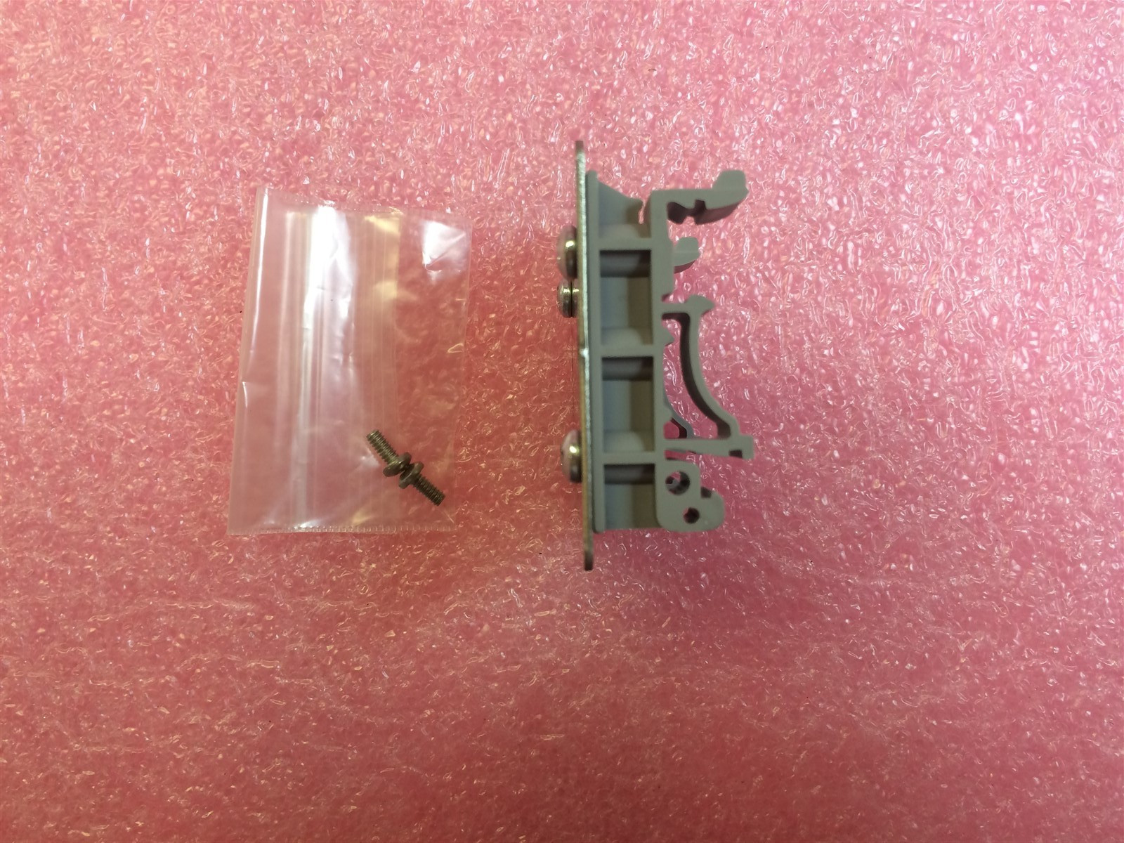 DA-01 Dutec DIN Rail Adapter 4 PIECES
