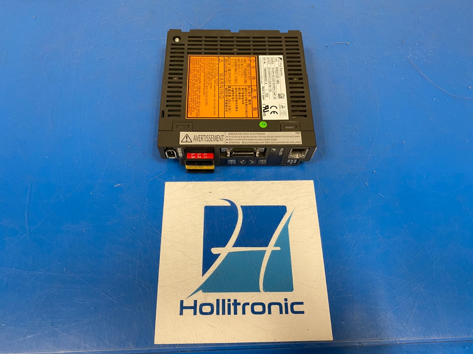 Fuji RYB201S3-VBC RYB201S3VBC Servo Drive