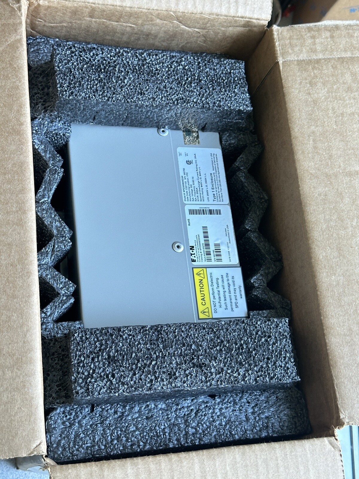 NEW Eaton SPD300600D3K Surge Protection Device SPD 300kA 600V delta 4W+G NEMA 1