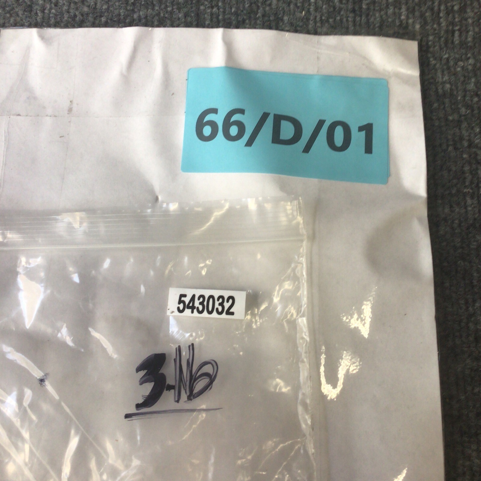 Mitsubishi Electric AA084VB01 LCD Display Screen 8.4″ 640×480 New