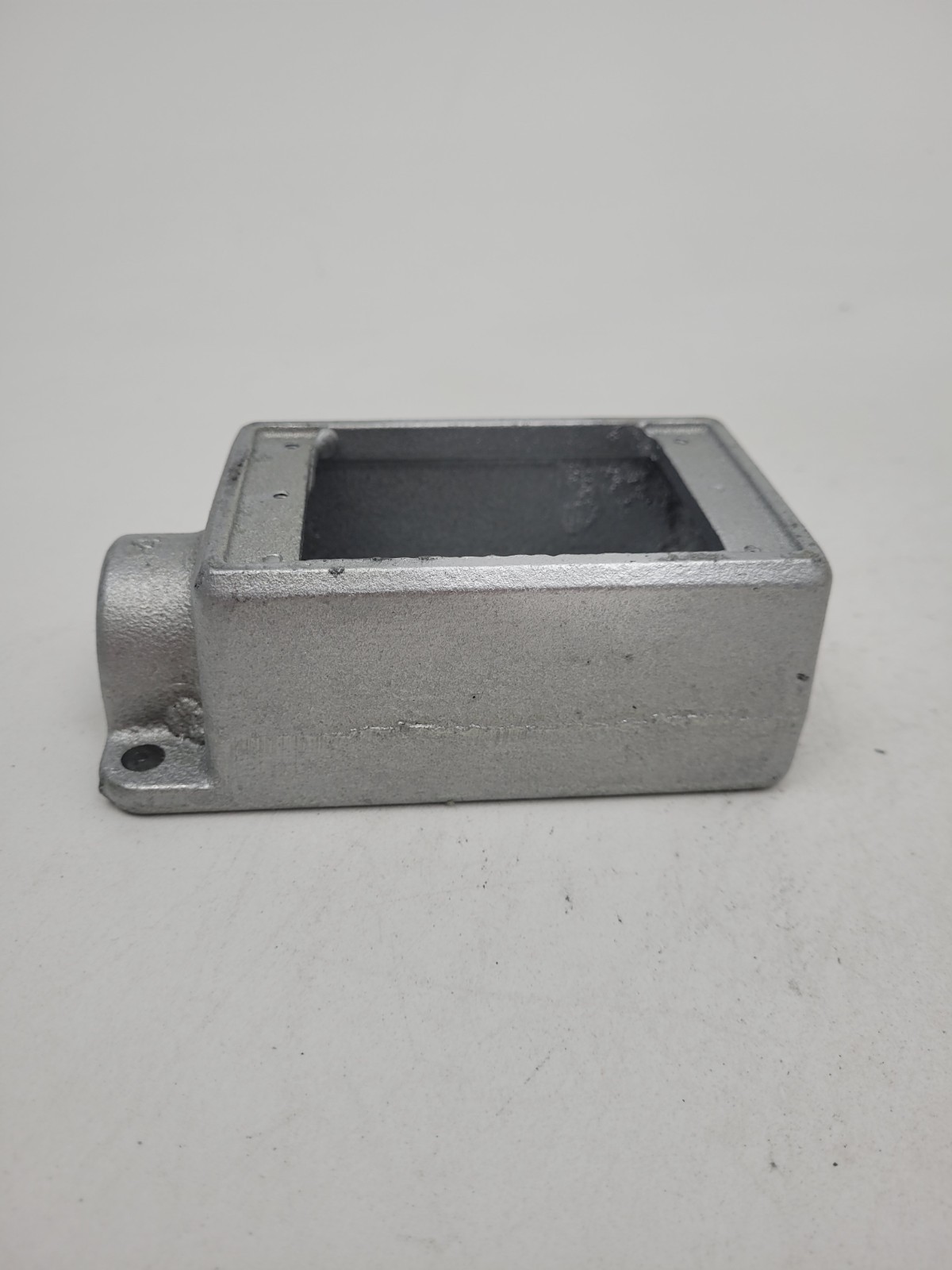 Lot of 5 – FS2 Crouse-Hinds Single Gang Box Conduit Outlet 3/4″- Next Day Option