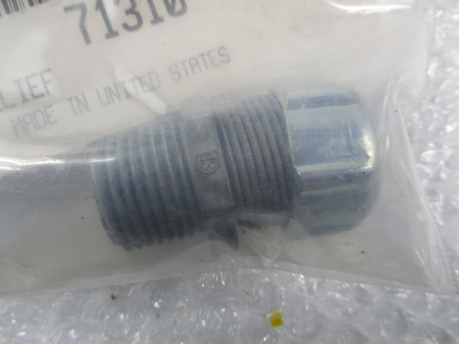 INDUSTRIAL SPARE 71310 2521 STRAIN RELIEF CORD CONNECTOR NSMP