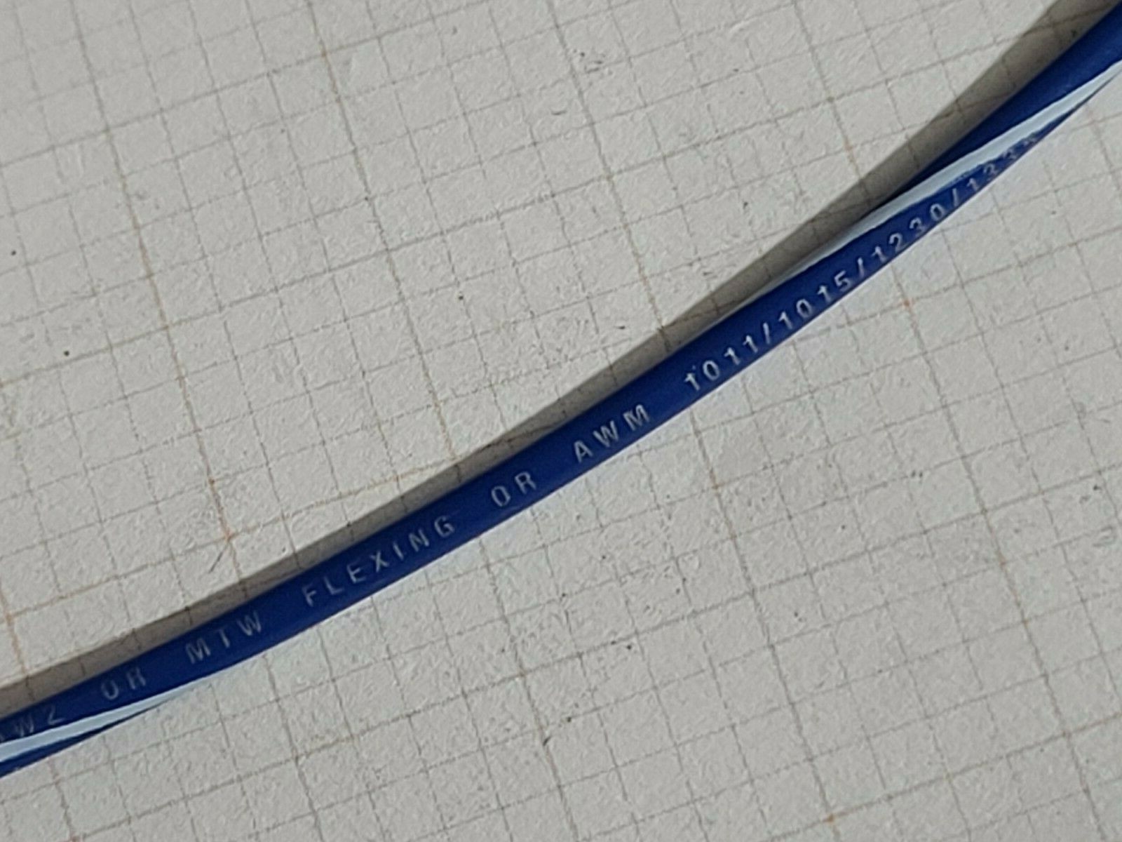 Southwire #16awg Bare Copper Boat Cable Hook-Up Wire Blue/White Stripe /100ft