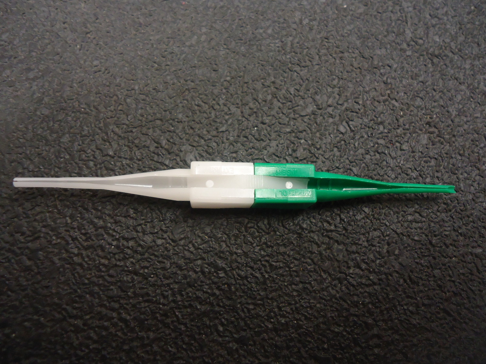 New, AMPHENOL, D38999/26FA35PN, CONN CIRCULAR PIN 6 POS CRIMP