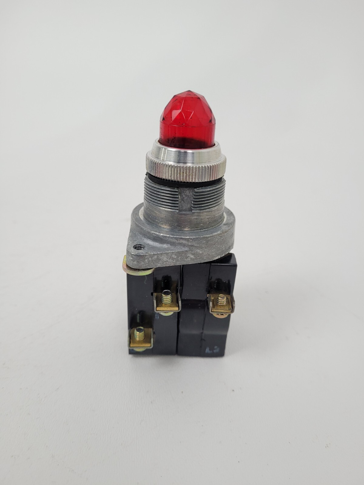 CR2940UX224A4 GE Red Push Button Light- Next Day Option – New