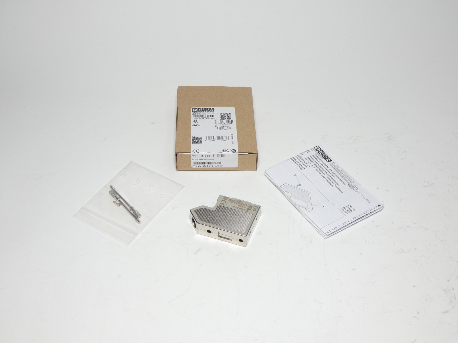 Phoenix Contact 2761596 SUBCON 15/F-SH D-Sub Bus Connector 15-Pos – NEW Surplus!