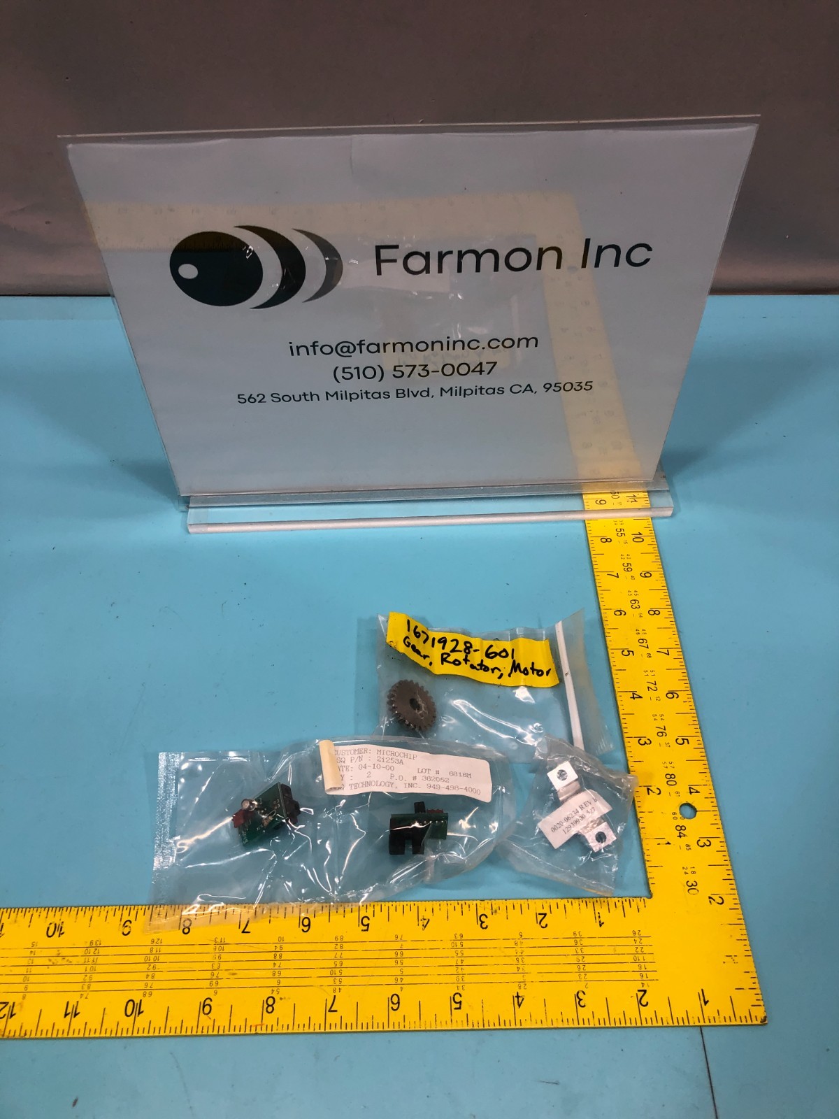 AMAT 0020-06234 CLAMP + 2 ASQ 21253A PCB, 949-498-4000 + 1671928-601 GEAR,194822
