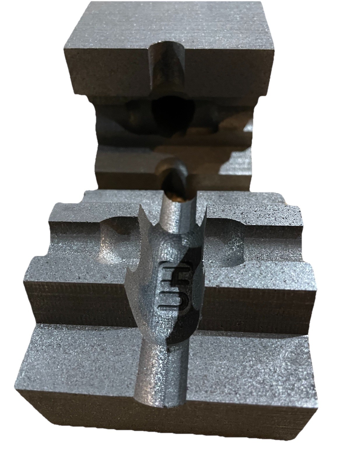 Harger XO4/04/0I Cable Crosslay Overlay Grounding Mold, Exothermic Cadweld