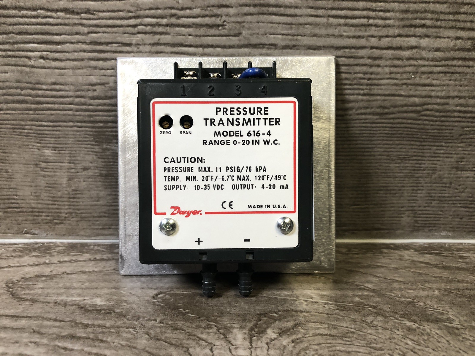 DWYER 616-4 Pressure Transmitter, 0-20″ W.C., 4-20mA Output 11 PSI Max 10-35 VDC
