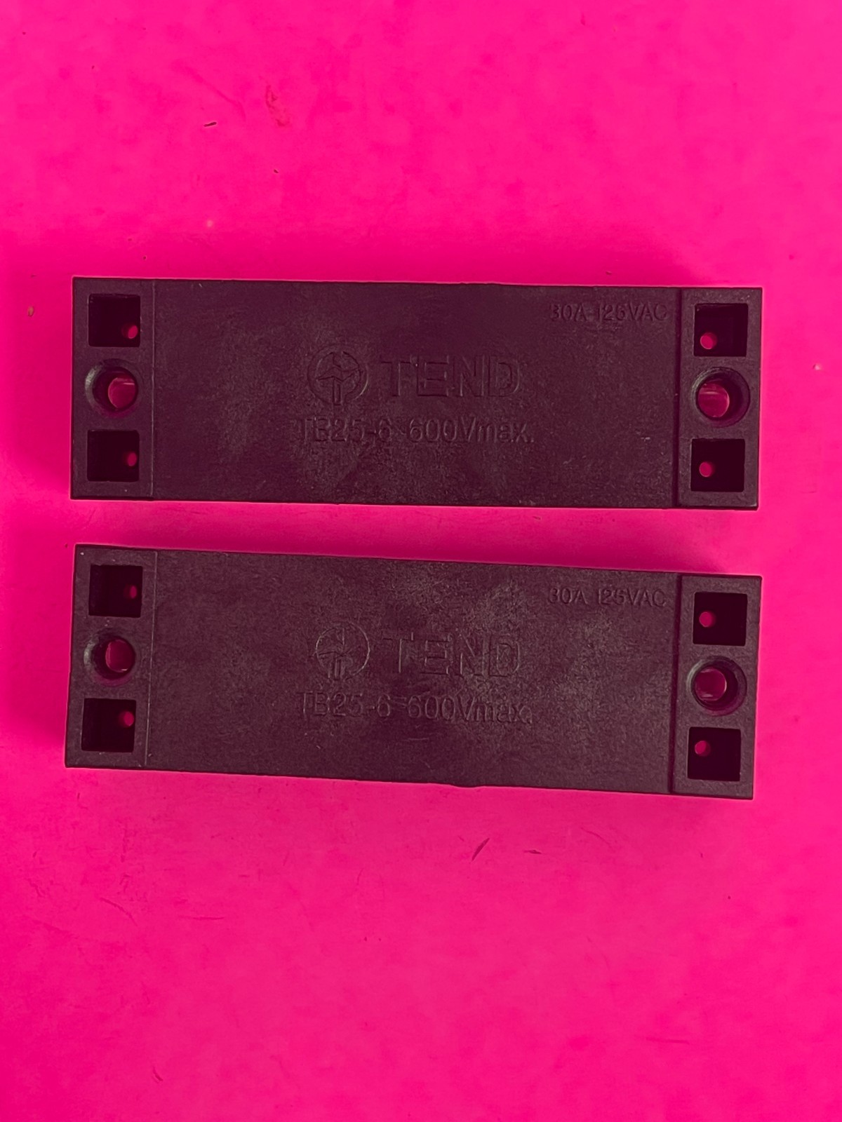 Tend TB25-6 Solid-type Terminal Block, 25A 600V, 6-Position Fixed Strip Lot of 2