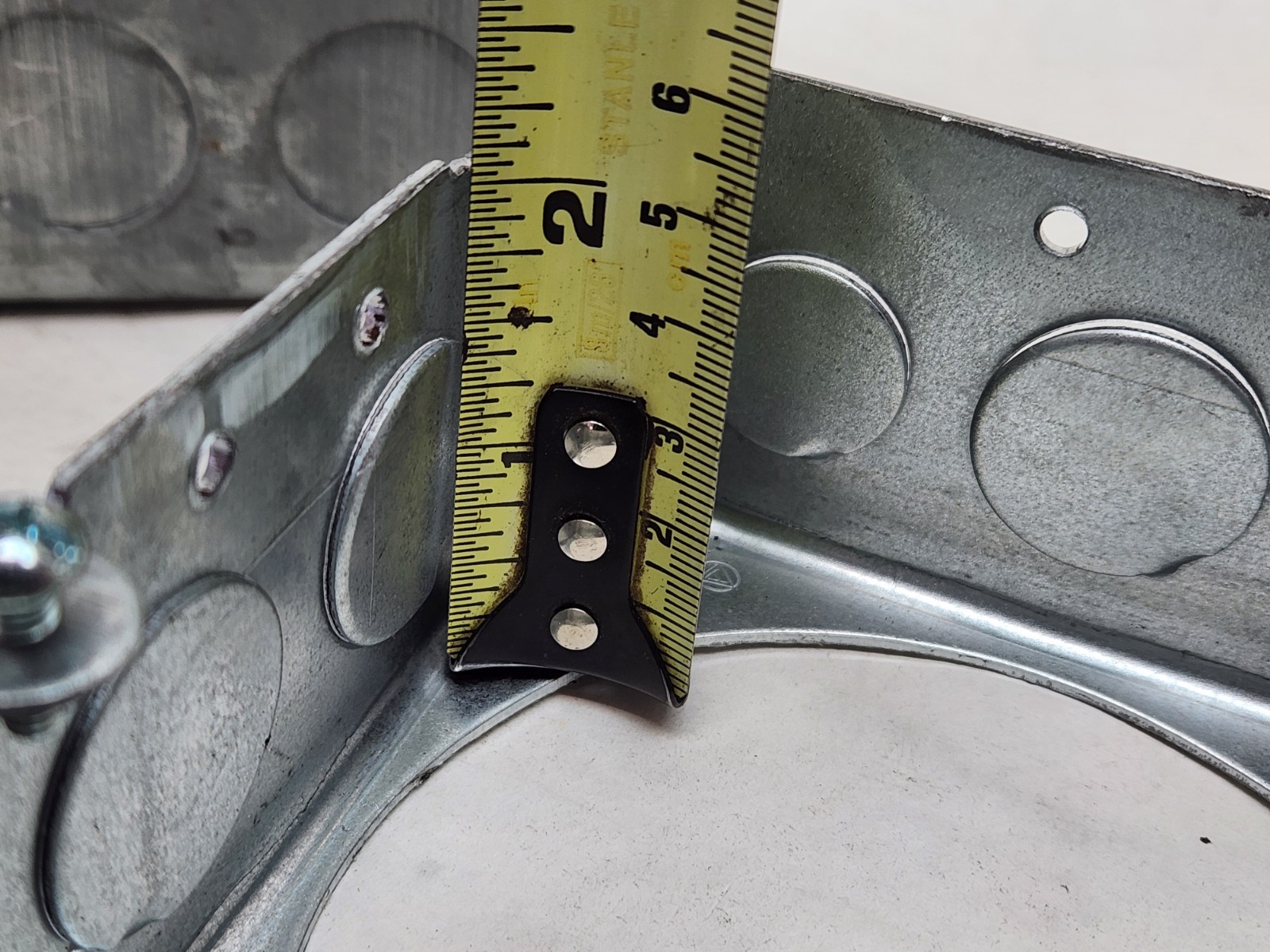 2 pcs Emerson Appleton 4SJDE-1/2-3/4, 4-11/16″, 1/2 & 3/4 KO, Extension Ring