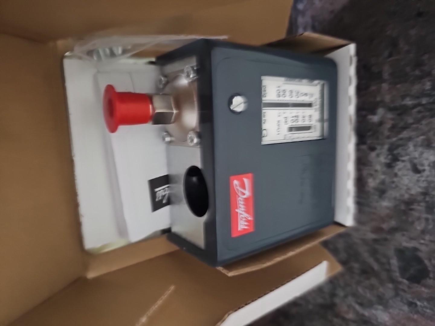 DANFOSS 060-5231 / 0605231 low pressure control