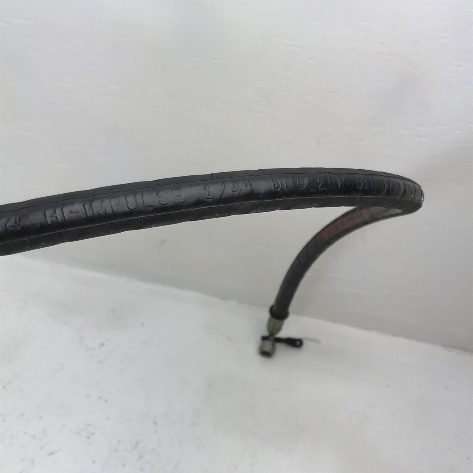 Match Mate Plus Aeroquip GH793-4 Hydraulic Hose – High Pressure Hydraulic Line
