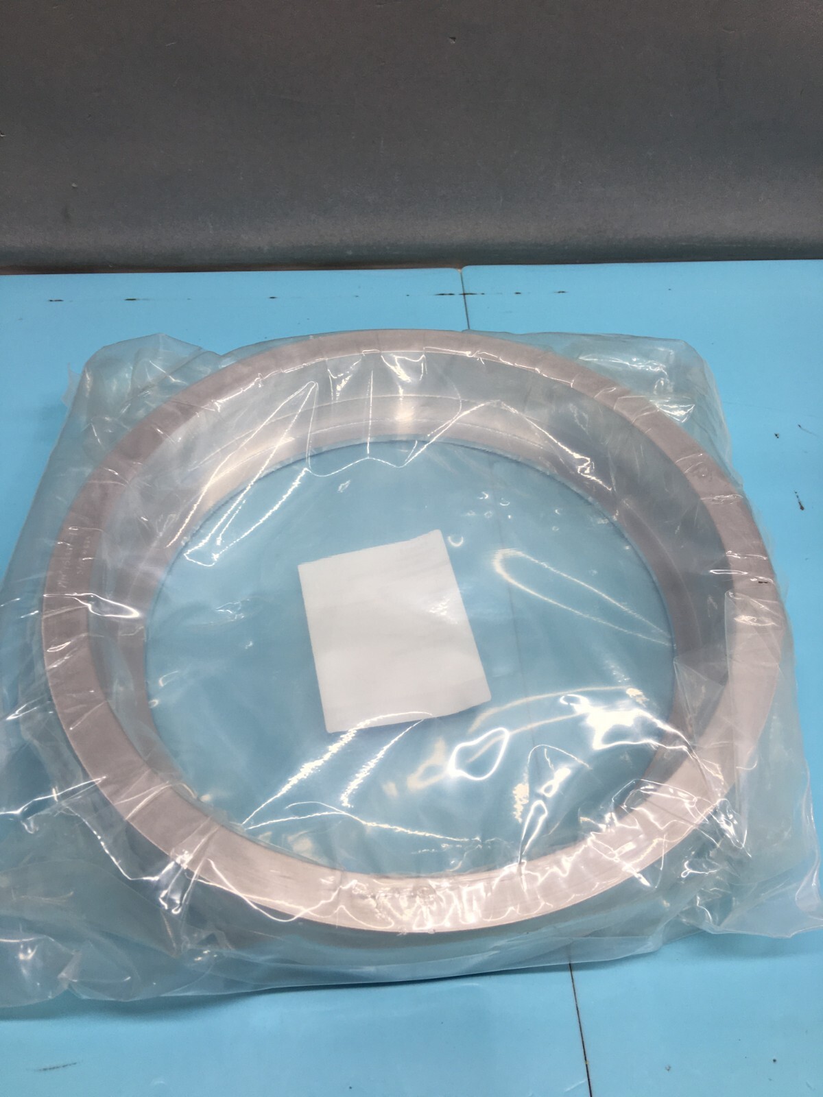 TRIKON CED136-0008CX UNIFORMITY RING FLOWFILL, VAT, 132759