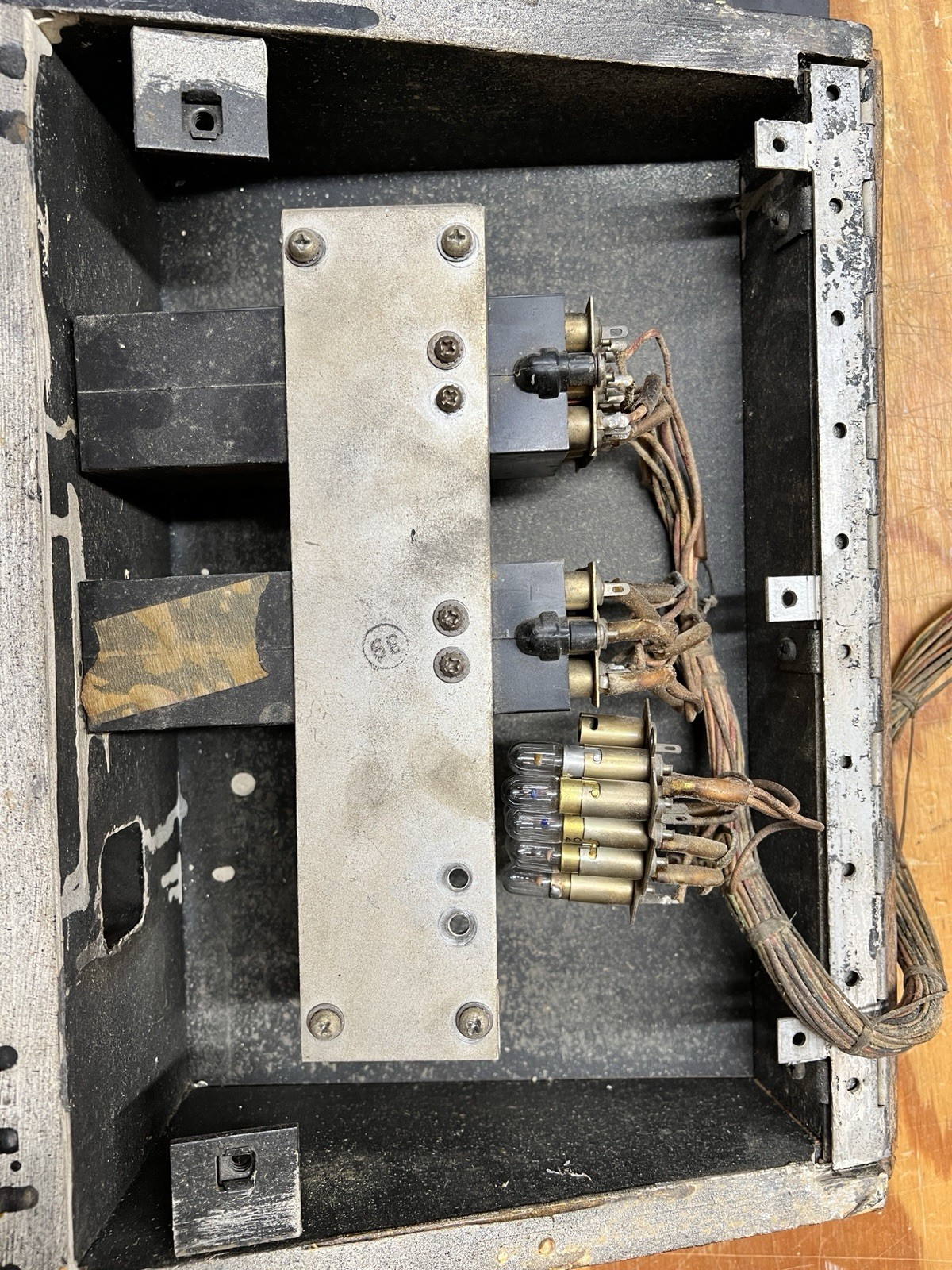 Industrial Electronic Engineers (IEE) 10525-44-A In-Line Readout