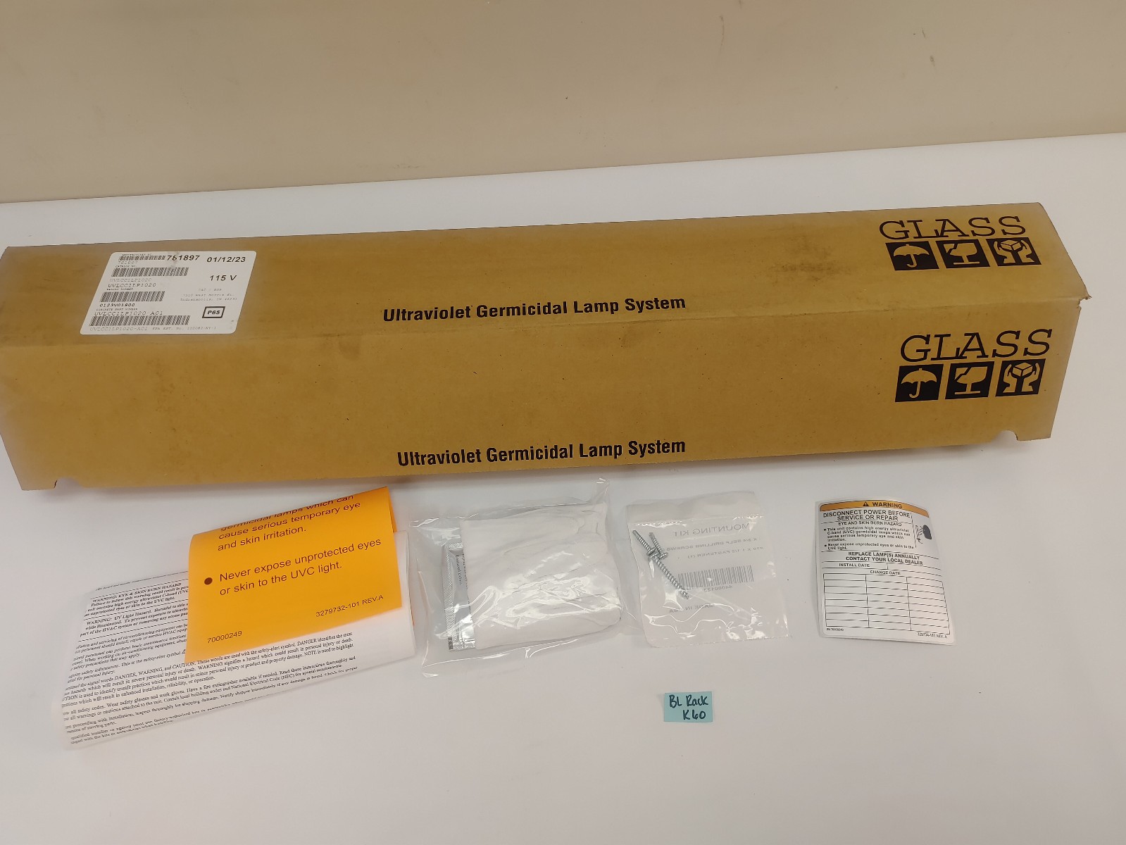 Ultraviolet Germicidal Lamp SYSTEM UVLCC1LP1020