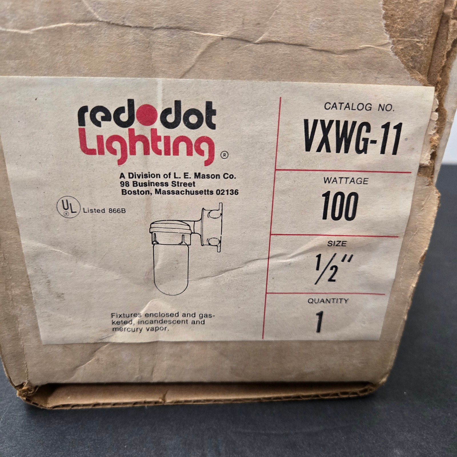 Red Dot Lighting VXWG-11-C Wall Mount Industrial Light Fixture 100W 1/2″
