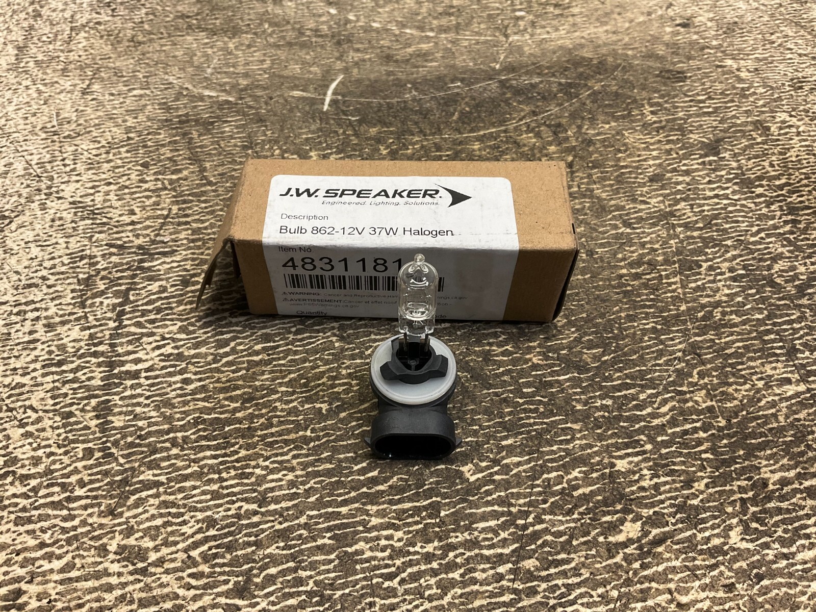 Ezgo Express Cushman Jacobsen 4831181 Halogen Bulb 12 V 37 W 862 New (TSC)