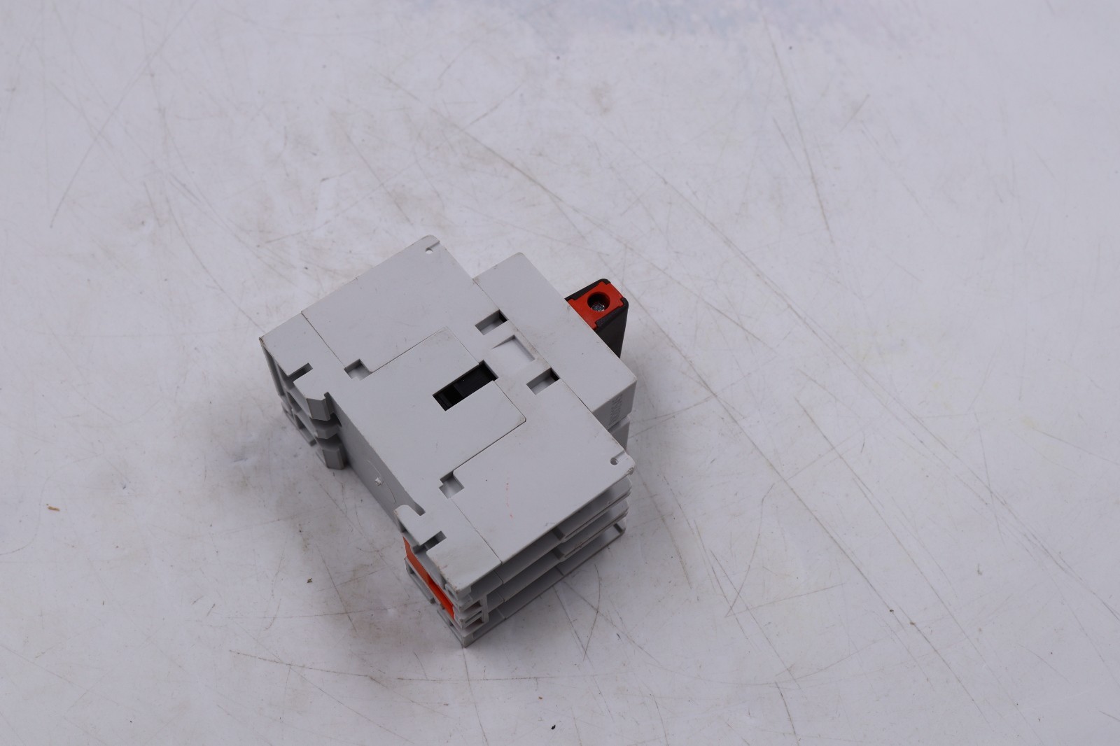 Schneider Electric VLS3P063R1 MADE IN ITALY