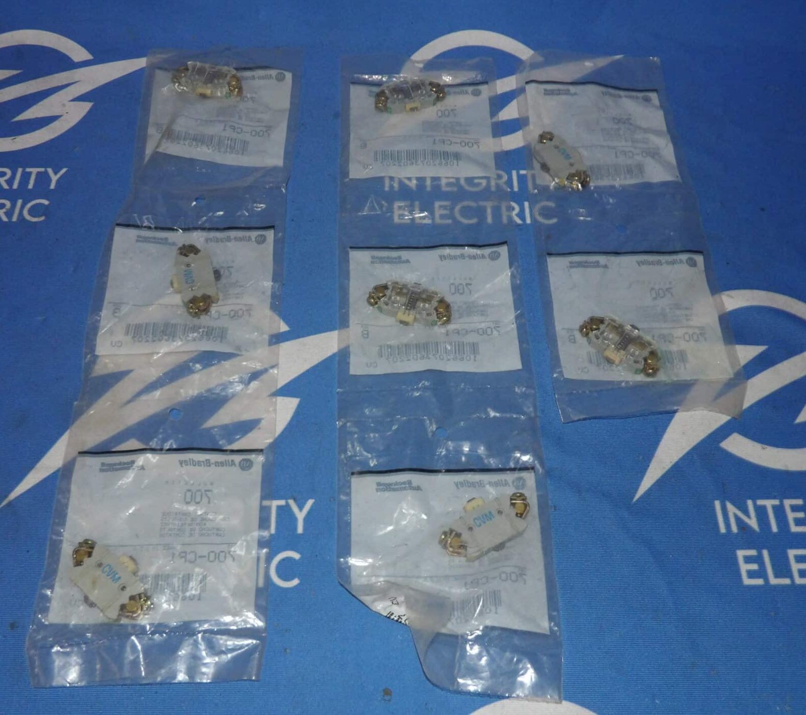 Lot of 8 NEW Allen Bradley 700-CP1 Series B Contact Cartridges + 1 Year Warranty