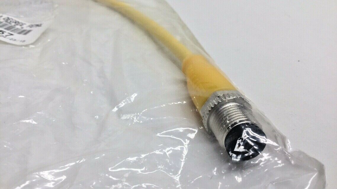 Balluff BCC060L Cable 90′ Degree Female and Male Threaded Straight