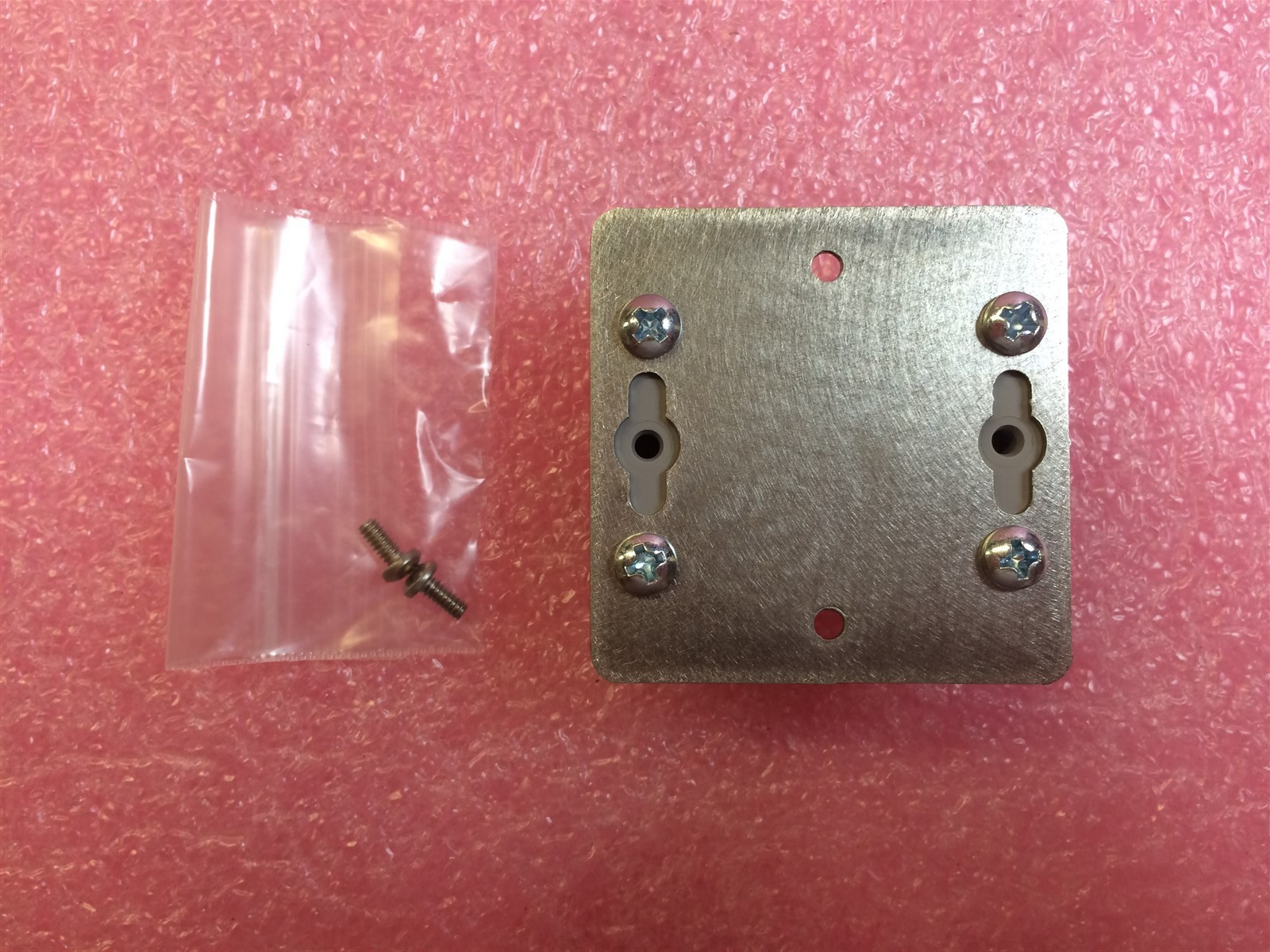 DA-01 Dutec DIN Rail Adapter 4 PIECES